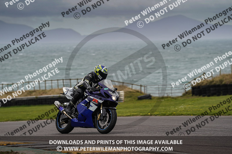 anglesey no limits trackday;anglesey photographs;anglesey trackday photographs;enduro digital images;event digital images;eventdigitalimages;no limits trackdays;peter wileman photography;racing digital images;trac mon;trackday digital images;trackday photos;ty croes